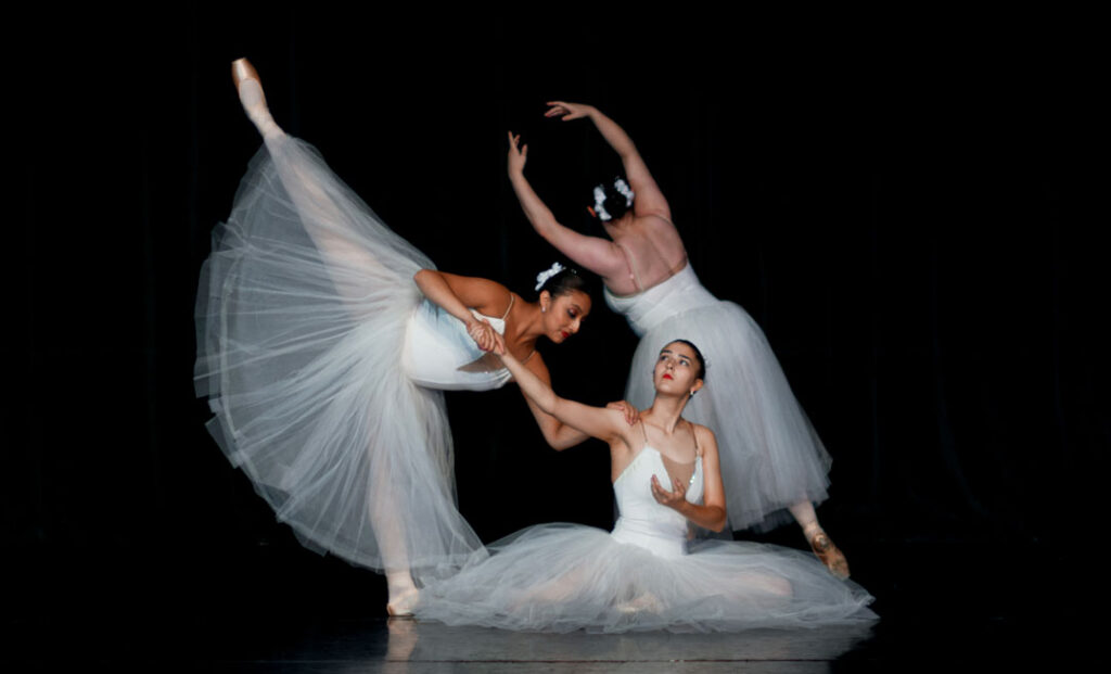 Romantic Tutus (White)